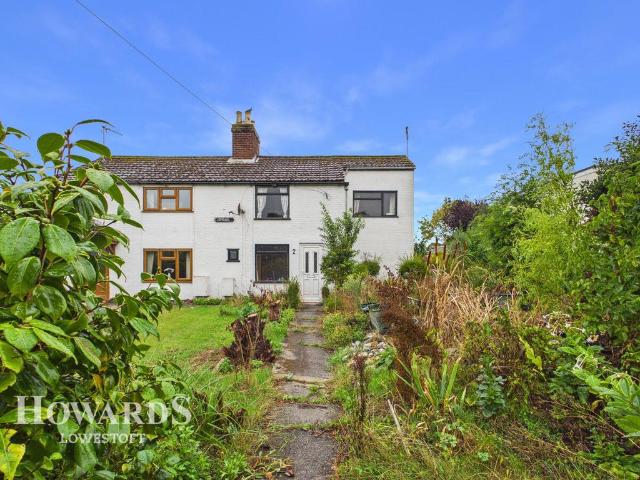 House for sale in Blundeston, East Suffolk