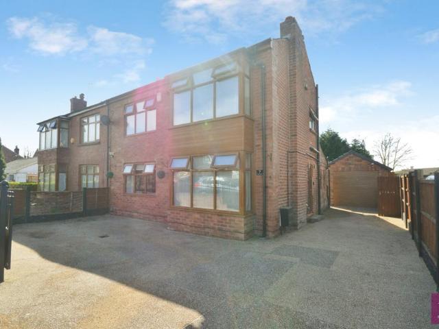 House for sale in Besses o' th' Barn, Bury