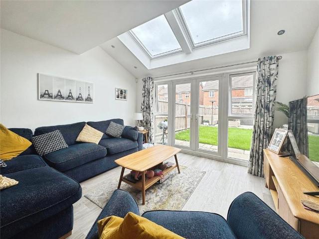 House for sale in Sealand, Garden City