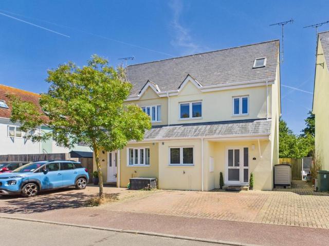 House for sale in Penweathers, Cornwall