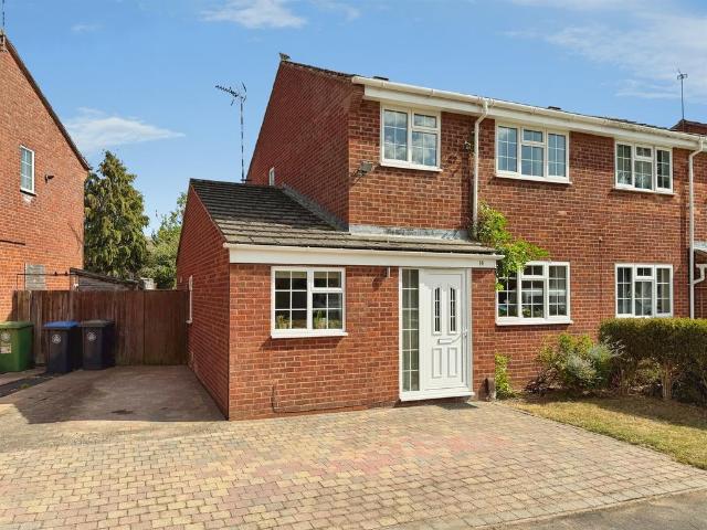 House for sale in Wellesbourne, Stratford-on-Avon