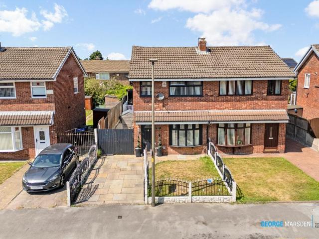 House for sale in Marus Bridge, Wigan