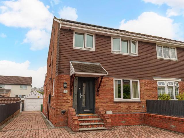 House for sale in New Inn, Griffithstown