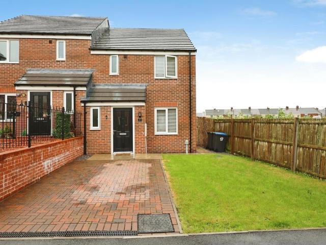 House for sale in Howlish, Coundon