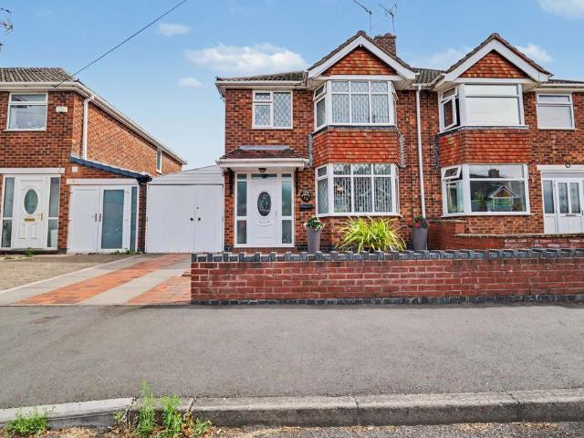 House for sale in Manor Farm Estate, West Midlands