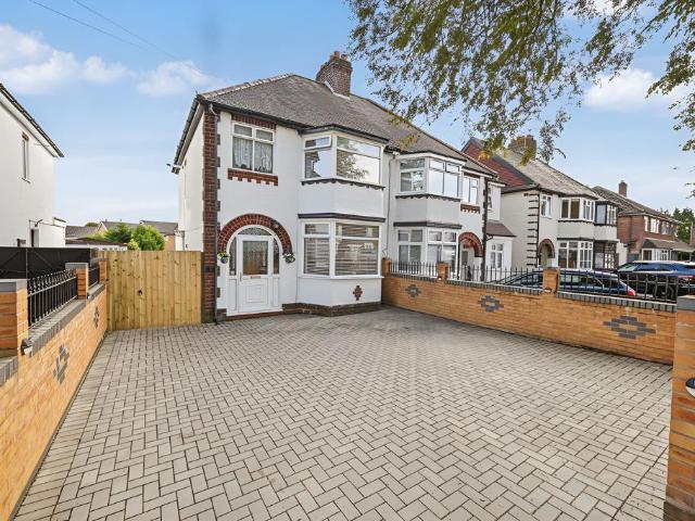 House for sale in Aldersley, Wolverhampton