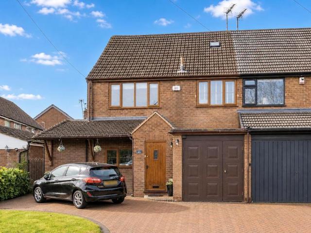 House for sale in Alderminster, Warwickshire