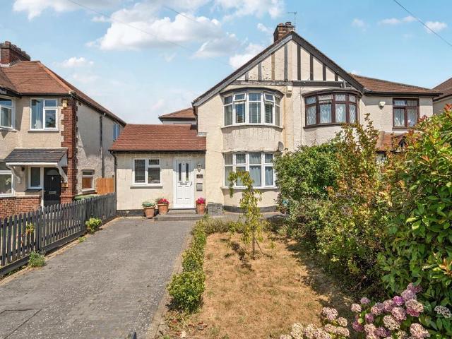House for sale in Greater London