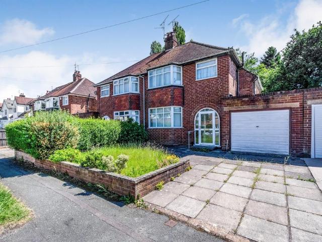 House for sale in Merryhill, West Midlands