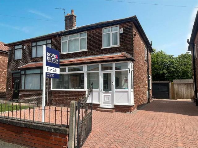 House for sale in Georgia, Greater Manchester