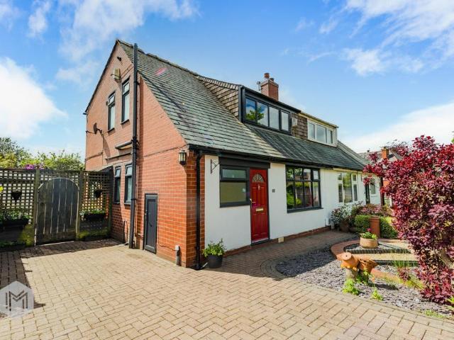 House for sale in Bradshaw, Lee Bank