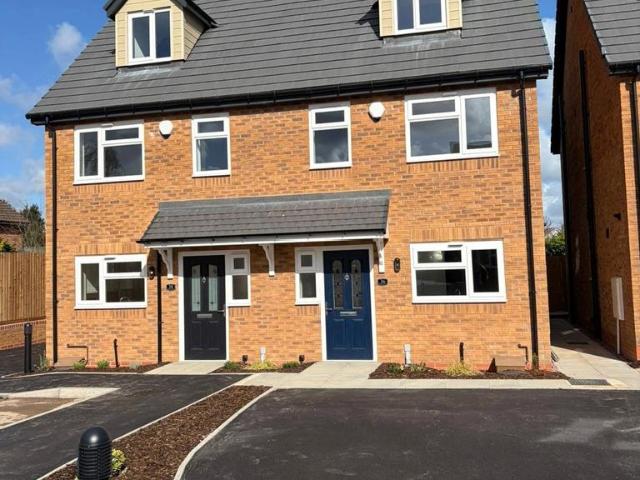 House for sale in West Midlands