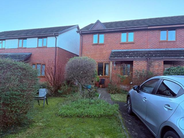House for sale in Waun Fawr, Wales
