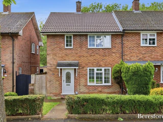 House for sale in Hutton, Navestock Side