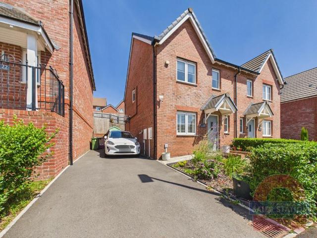 House for sale in Falcon Lodge, Wales