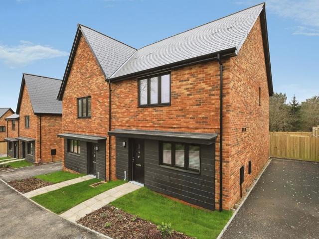 House for sale in Cross In Hand, East Sussex