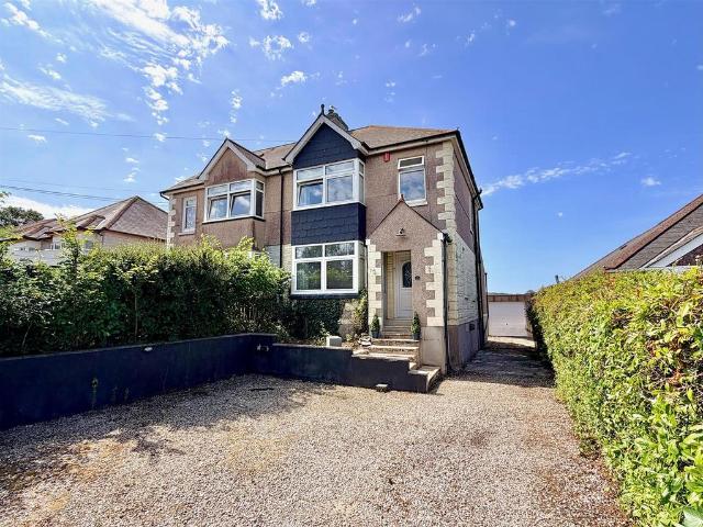 House for sale in Strode, Devon