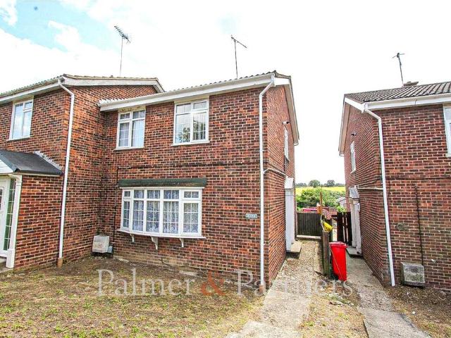 House for sale in Fordham Heath, Essex