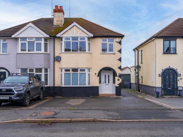 House for sale in Burlish Park, Wyre Forest