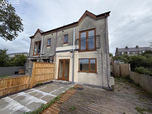 House for sale in Bontuchaf, Bethesda