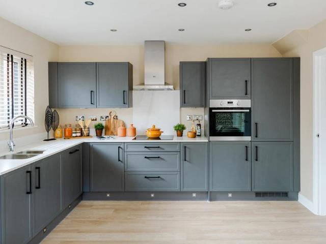 House for sale in Curbridge, Hampshire