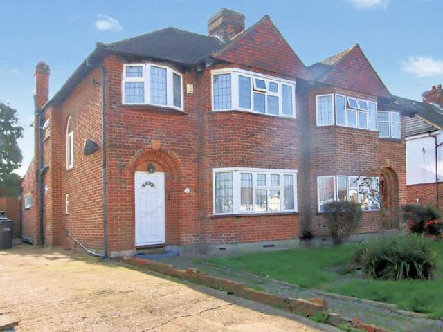House for sale in London Borough of Croydon, Greater London