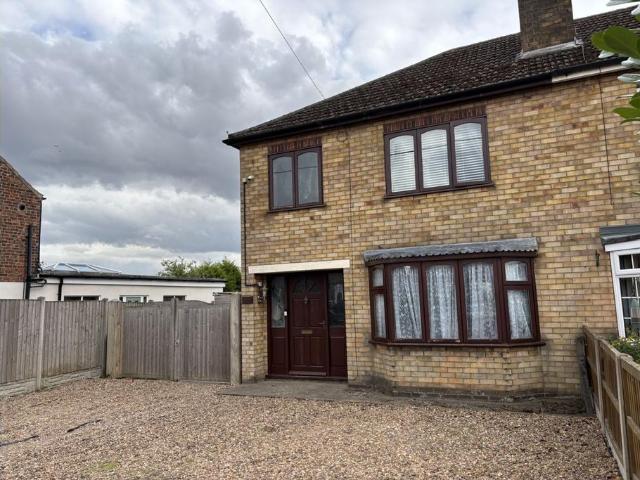 House for sale in Winterton, North Lincolnshire