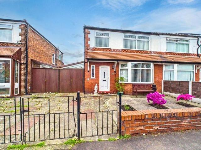House for sale in Georgia, Greater Manchester