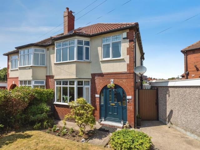 House for sale in Austhorpe, West Yorkshire