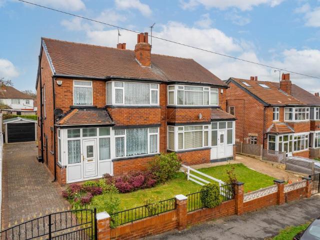 House for sale in Chapeltown, West Yorkshire