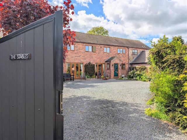 House for sale in Halfway House, Shropshire
