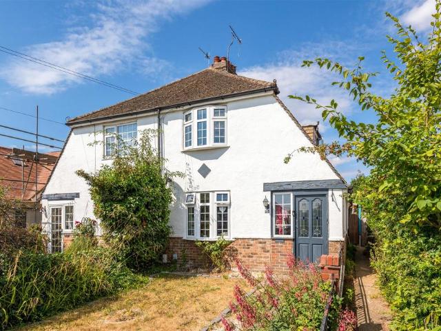 House for sale in Fishersgate, West Sussex
