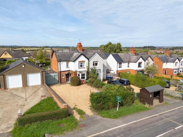 House for sale in East Farndon