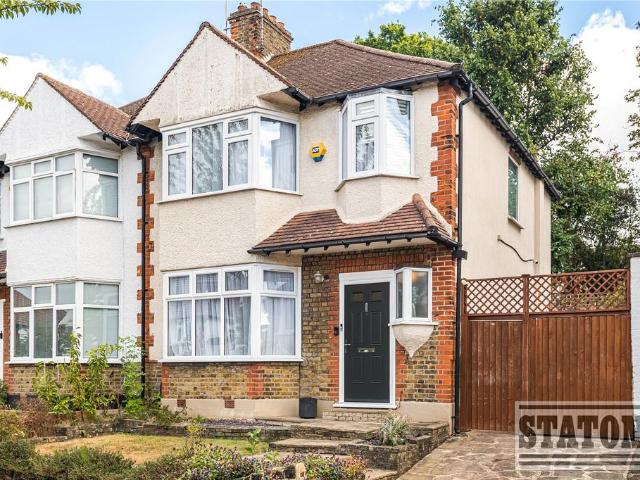 House for sale in London Borough of Barnet, Greater London