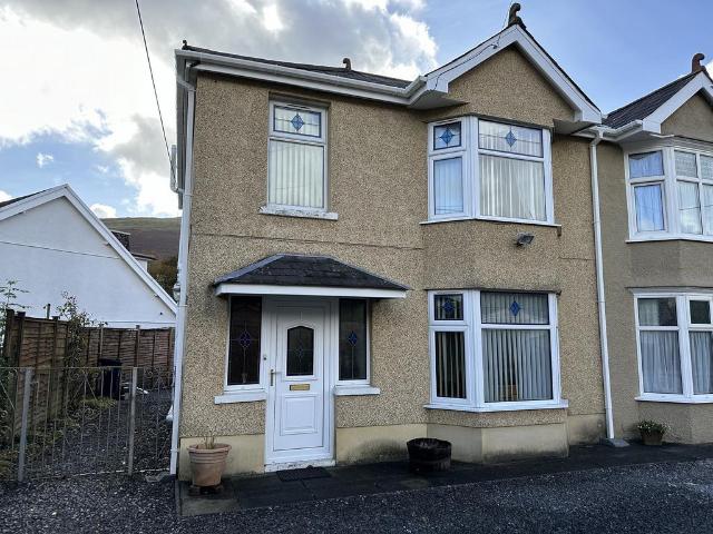 House for sale in Ystalyfera, Ystalyfera