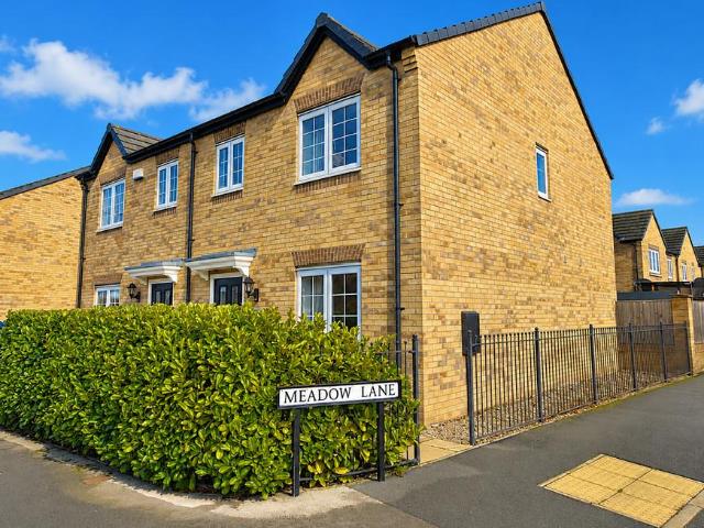 House for sale in Auckley, South Yorkshire