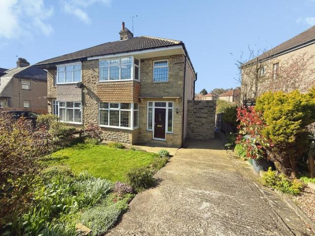 House for sale in Eccleshill, West Yorkshire