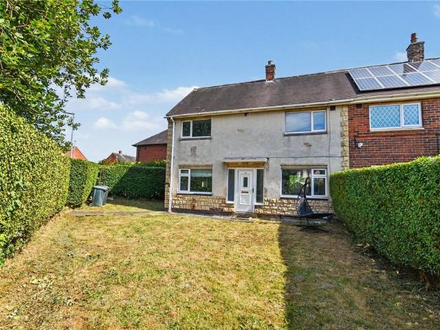 House for sale in Churwell, West Yorkshire