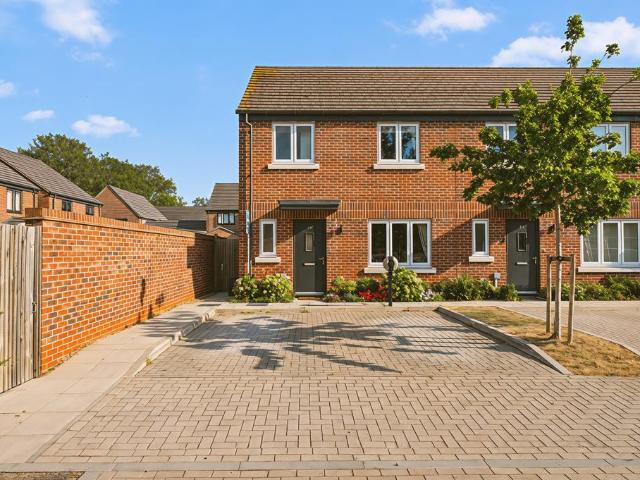 House for sale in Ottershaw, Runnymede