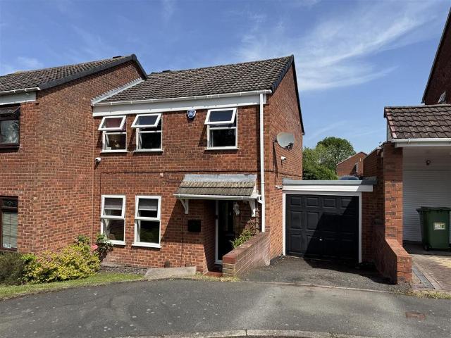 House for sale in Amblecote Bank, Brierley Hill