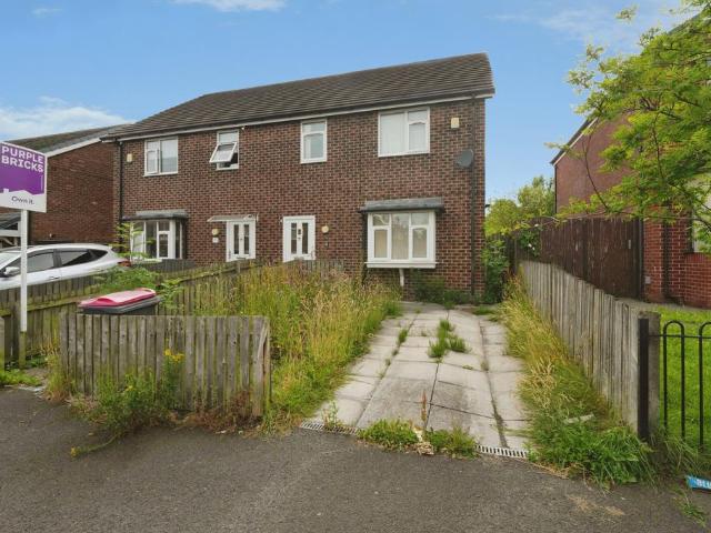 House for sale in Greenheys, Salford