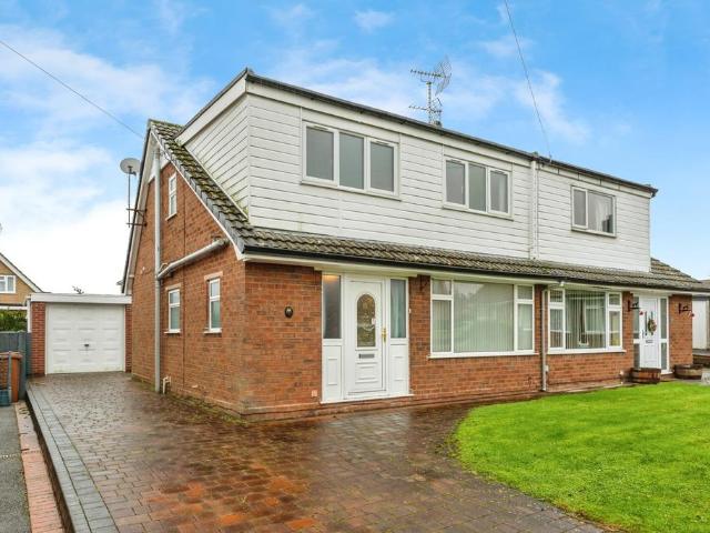House for sale in Broughton, Wales
