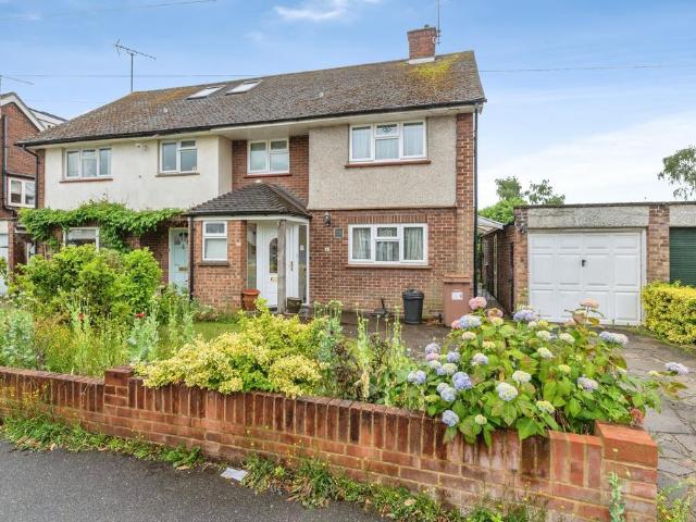 House for sale in Ingatestone and Fryerning, Navestock Side