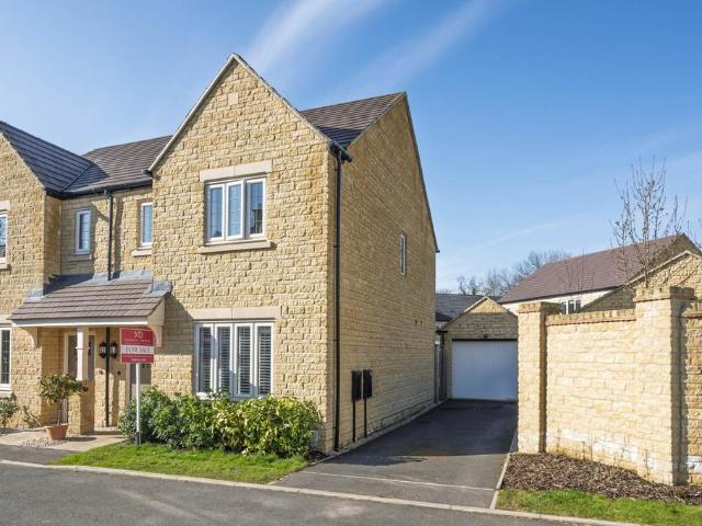 House for sale in Chipping Norton, Black Bourton