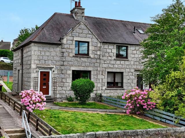 House for sale in Kemnay, Scotland