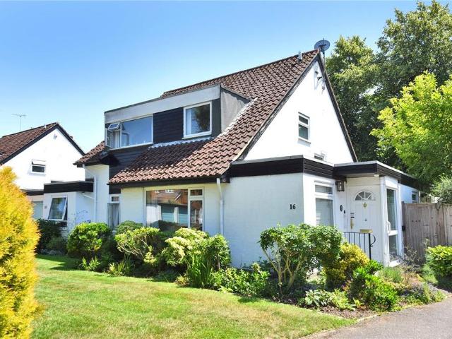 House for sale in Red Hill, Surrey