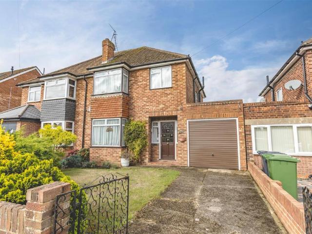 House for sale in Clewer Village, Windsor