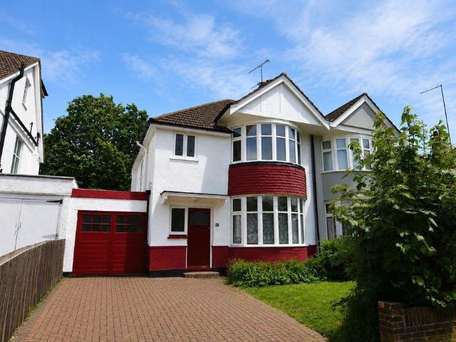 House for sale in Lane, Greater London