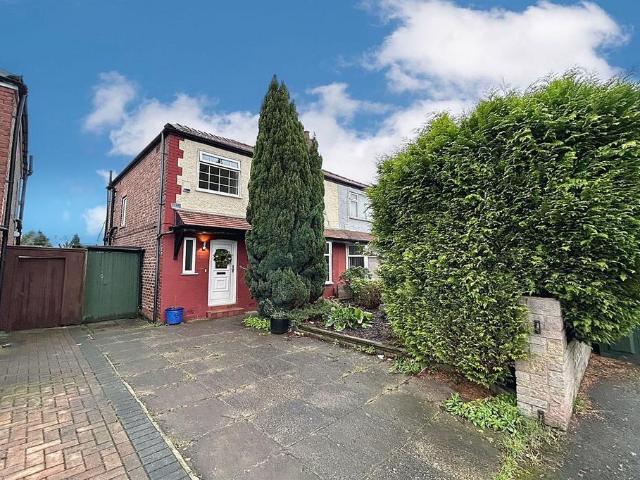 House for sale in Georgia, Greater Manchester