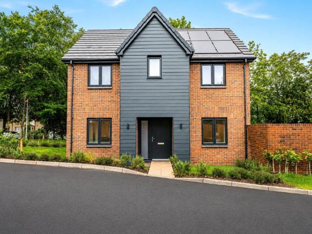 House for sale in Repton Grange, Feckenham